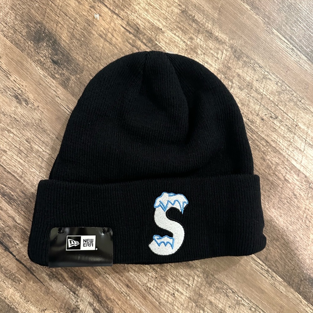 Supreme S Logo Beanie